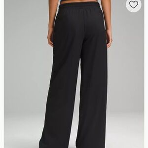 Lululemon Swift Mid-Rise Wide-Leg Pant